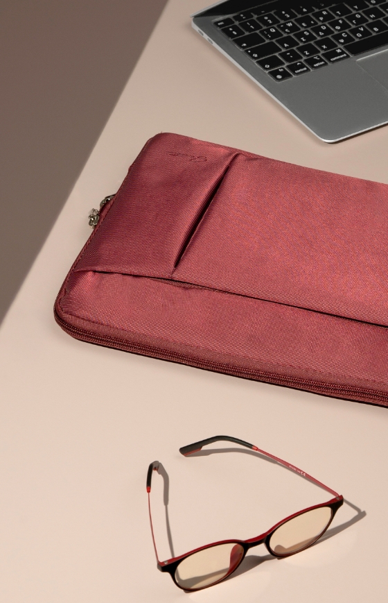 Plaisio sleeves